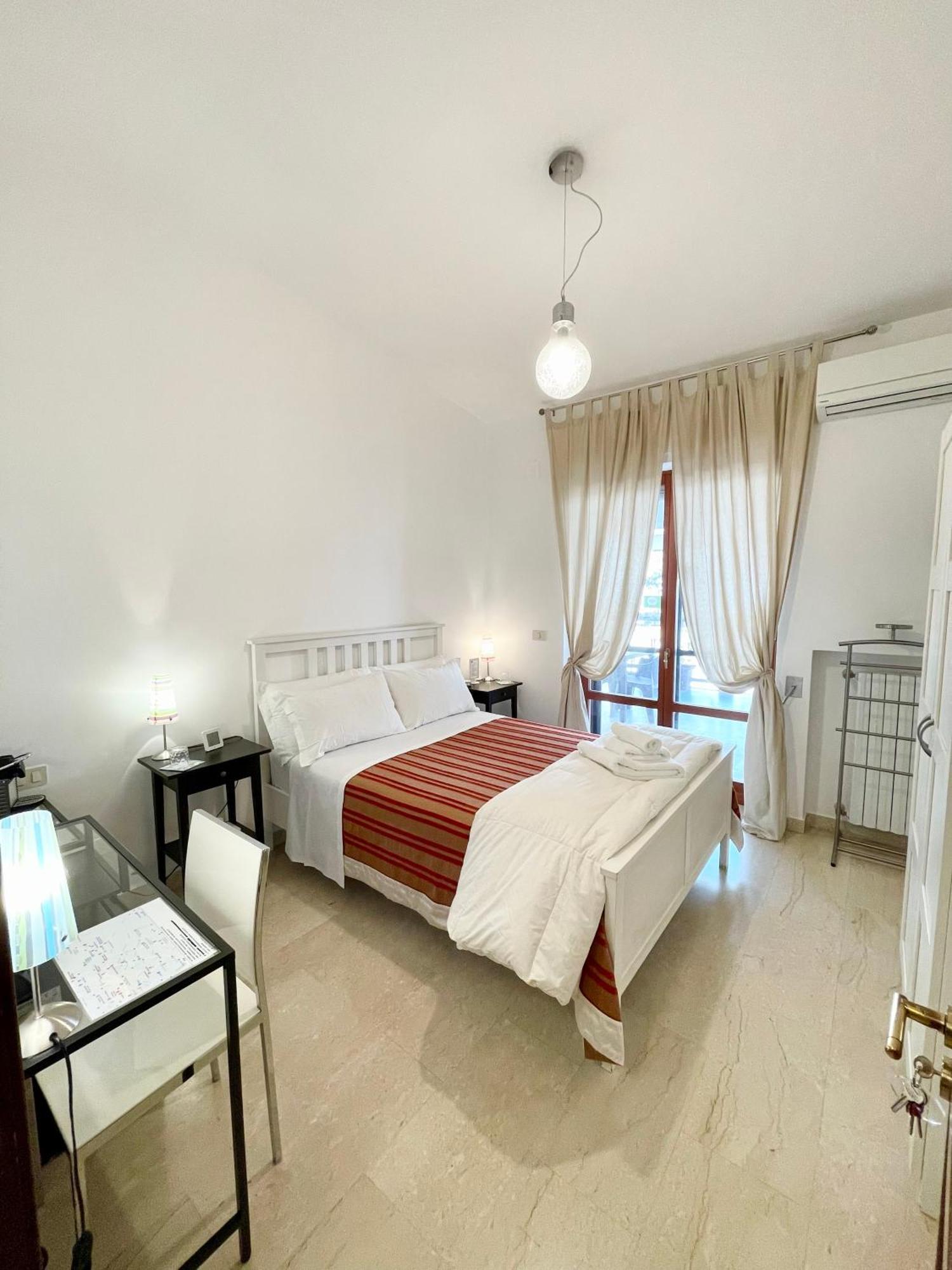 B&B Le Saline Таранто Экстерьер фото